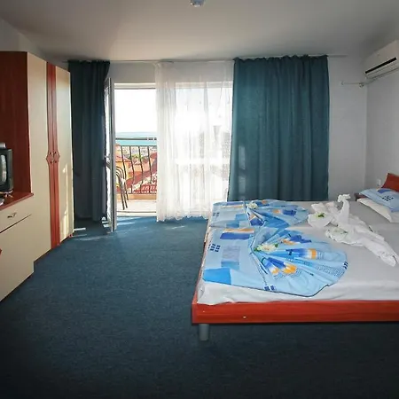 Dirossi 2* Sveti Vlas