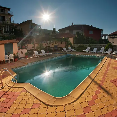 Dirossi Hotel 2*